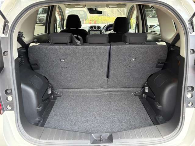 日産 ノート １．２ Ｅ－ＰＯＷＥＲ Ｘ H30年 (近畿) 99