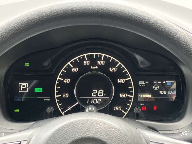 日産 ノート １．２ Ｅ－ＰＯＷＥＲ Ｘ R2年 (中国) 99
