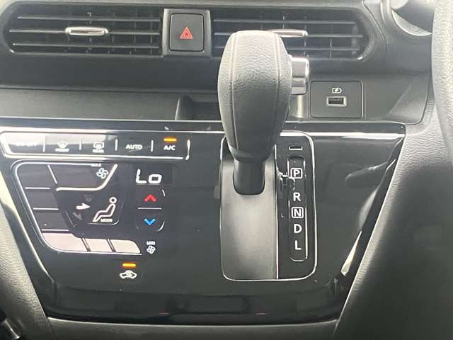 日産 デイズ ６６０ ハイウェイスターＸ R6年 (中国) 99