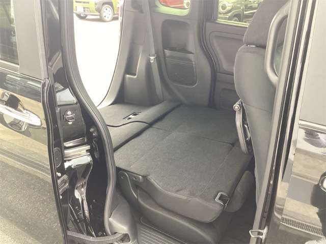 ホンダ Ｎ　ＢＯＸ カスタム ６６０ Ｌ R5年 (近畿) 99