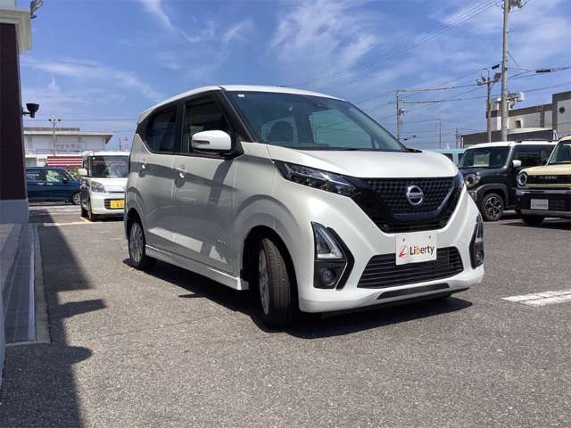 日産 デイズ ６６０ ハイウェイスターＸ プロパイロット エディション R1年 (近畿) 99