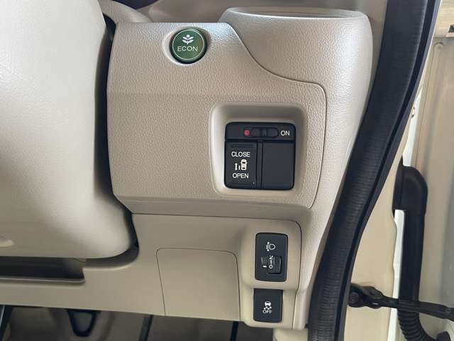 ホンダ Ｎ　ＢＯＸ ６６０ Ｇ Ｌパッケージ H24年 (近畿) 99