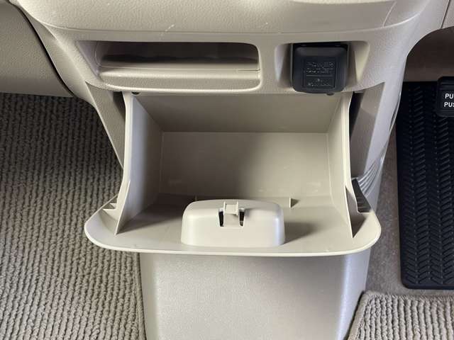 ホンダ Ｎ　ＢＯＸ ６６０ Ｇ Ｌパッケージ H24年 (近畿) 99