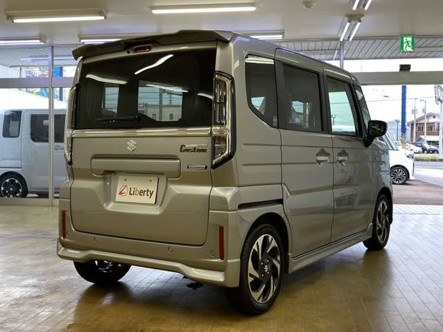 スズキ スペーシア ６６０ カスタム ハイブリッド ＸＳ R8年 (四国) 99
