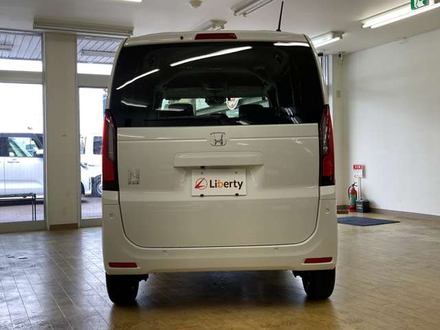 ホンダ Ｎ　ＢＯＸ ６６０ R8年 (四国) 99