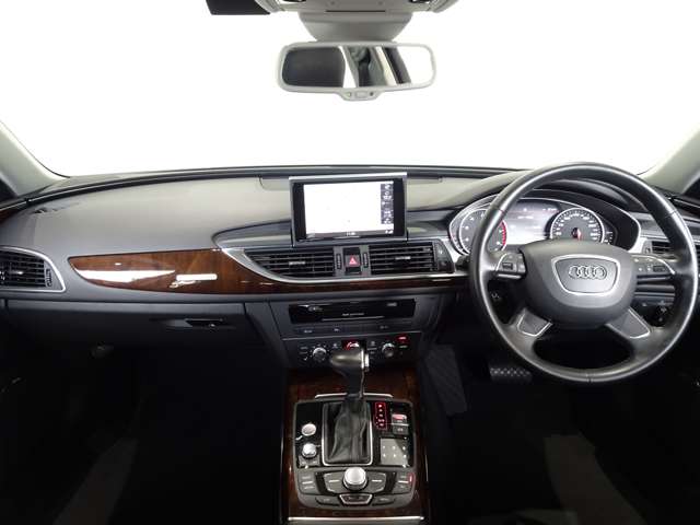 アウディ Ａ６ ２．８ ＦＳＩ クワトロ ４ＷＤ H25年 (関東) 99