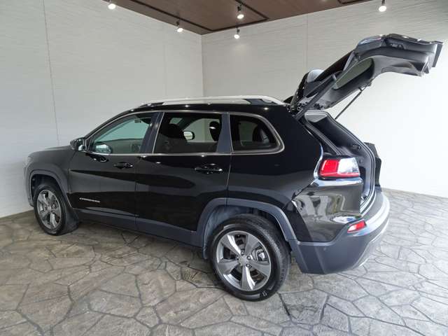 ジープ チェロキー リミテッド ４ＷＤ R1年 (関東) 99