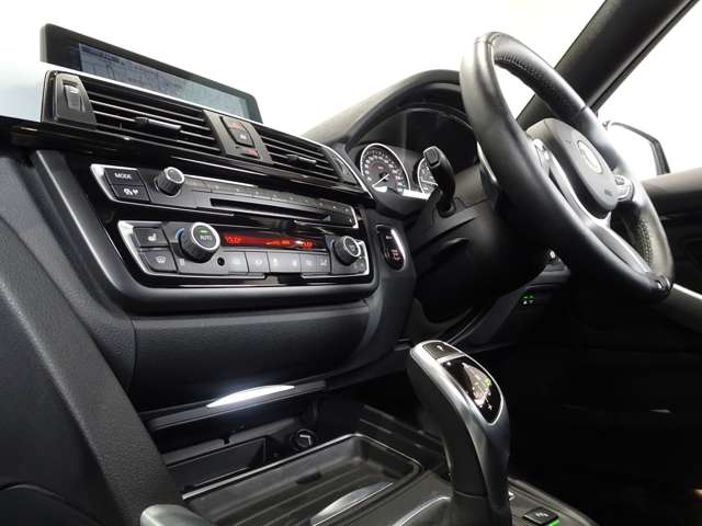 ＢＭＷ ４シリーズ ４３５ｉ　Ｍスポーツ H25年 (関東) 99