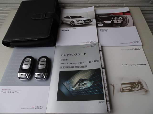 アウディ Ａ５　スポーツバック ２．０ ＴＦＳＩ クワトロ Ｓラインパッケージ ４ＷＤ H24年 (関東) 99