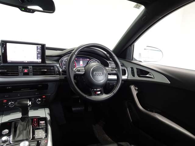 アウディ Ａ６　アバント ２．８ ＦＳＩ クワトロ Ｓラインパッケージ ４ＷＤ H25年 (関東) 99