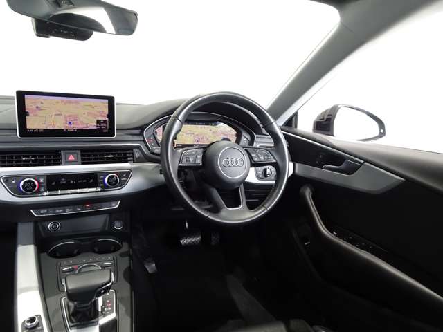 アウディ Ａ５　スポーツバック ２．０ ＴＦＳＩ クワトロ スポーツ ４ＷＤ H29年 (関東) 99