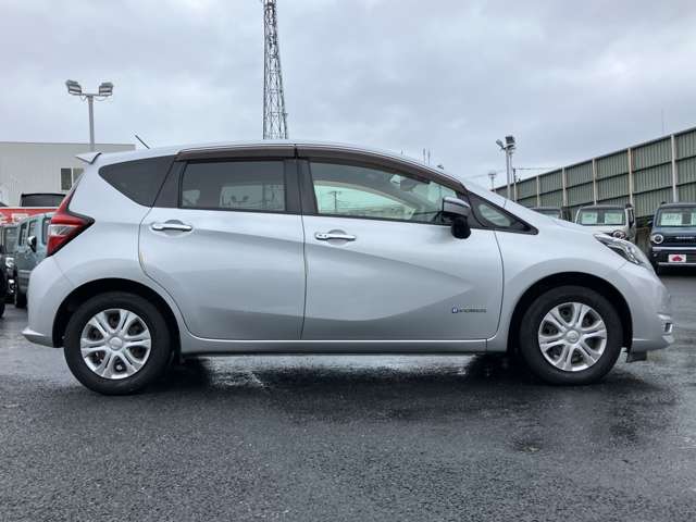 日産 ノート １．２ Ｅ－ＰＯＷＥＲ Ｘ H30年 (関東) 99