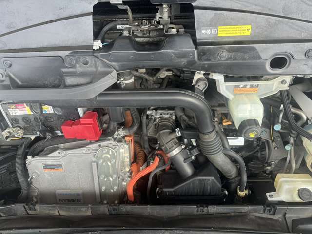 日産 セレナ １．２ Ｅ－ＰＯＷＥＲ ハイウェイスター Ｖ H30年 (関東) 99