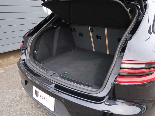 ポルシェ マカン ＰＤＫ ４ＷＤ H28年 (関東) 99