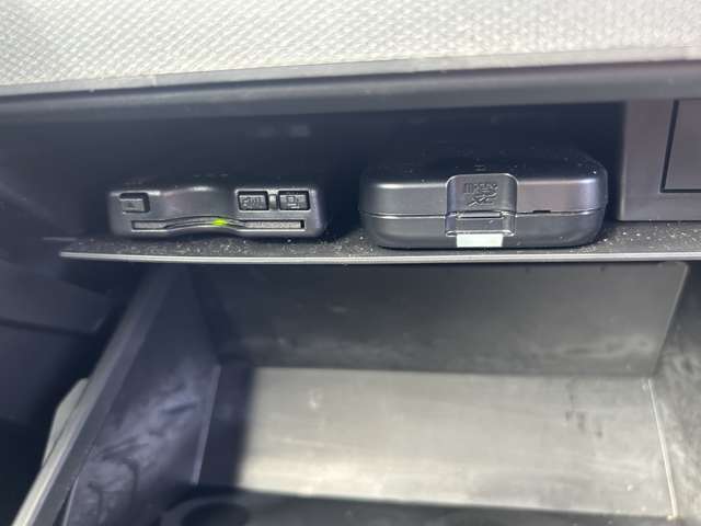 ダイハツ タフト ６６０ Ｘ R4年 (中国) 99