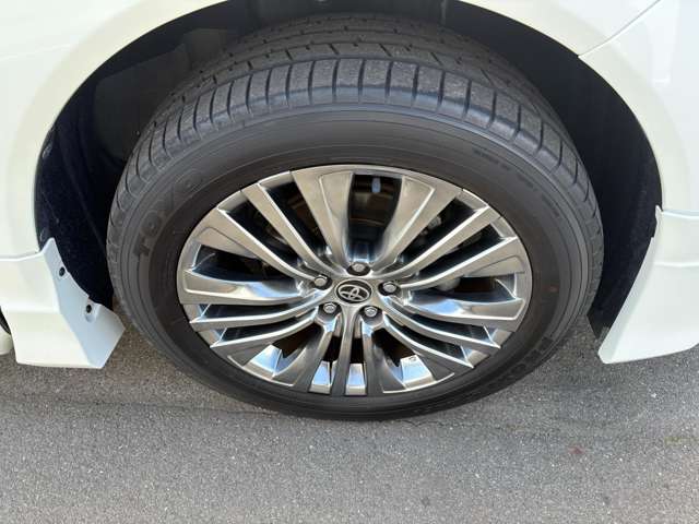 トヨタ ハリアー ２．０ Ｚ R2年 (中国) 99
