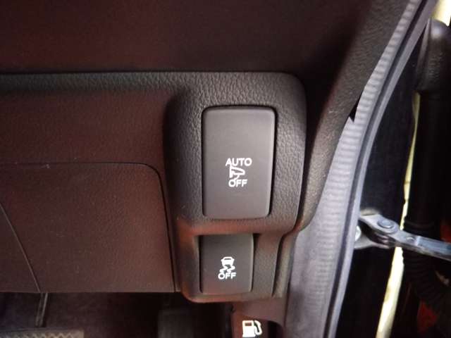 ホンダ Ｎ　ＢＯＸ ６６０ Ｇ ターボＳＳパッケージ H28年 (中国) 99