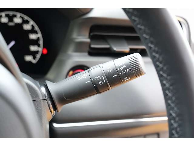 ホンダ ヴェゼル １．５ Ｅ：ＨＥＶ Ｚ R3年 (関東) 99