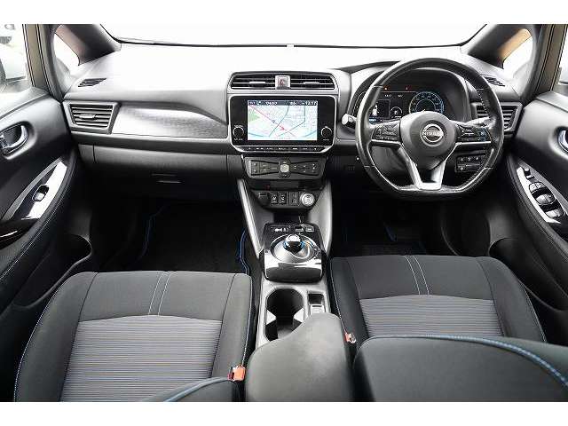 日産 リーフ Ｘ　Ｖセレクション R4年 (関東) 99