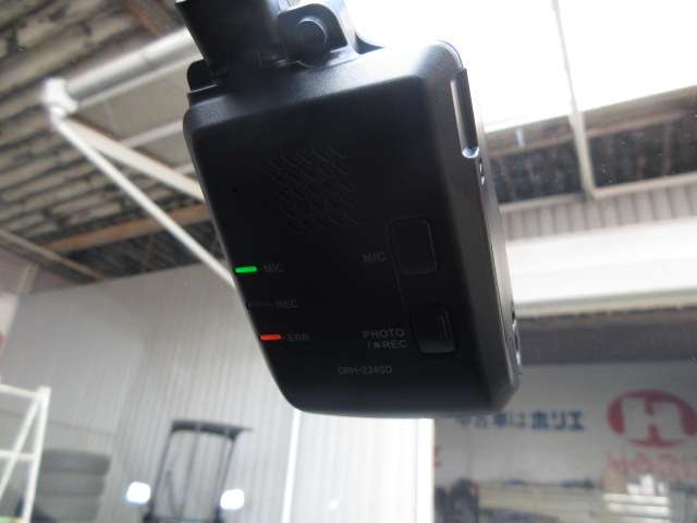ホンダ フィット　ハイブリッド １．５ Ｅ：ＨＥＶ ＲＳ R5年 (関東) 99