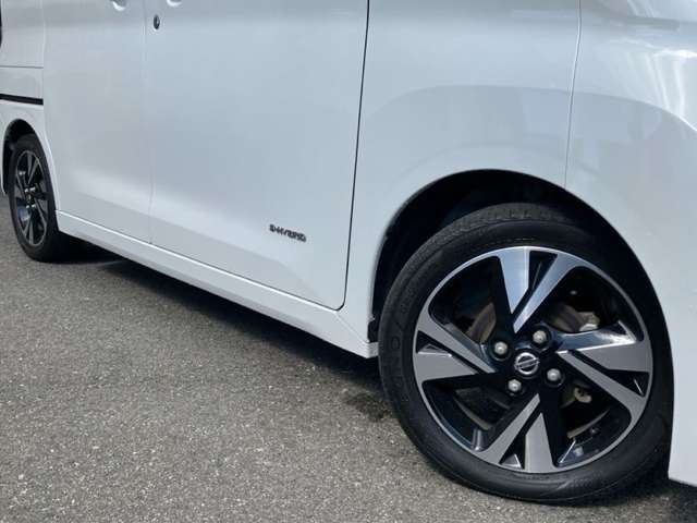 日産 ルークス ６６０ ハイウェイスターＧターボ プロパイロット エディション R4年 (九州・沖縄) 99