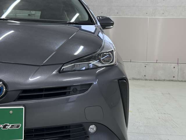 トヨタ プリウス １．８ Ｓ R1年 (東北) 99