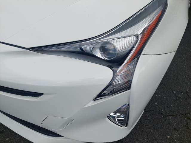 トヨタ プリウス １．８ Ｓ H28年 (近畿) 99