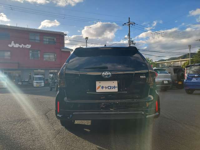 トヨタ プリウスΑ １．８ Ｓ H24年 (近畿) 99