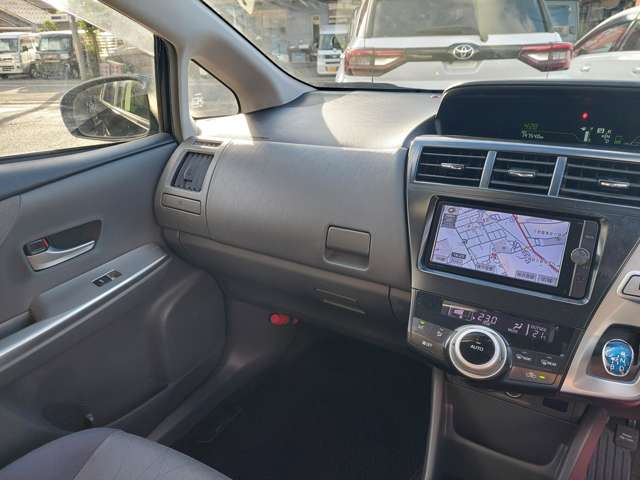 トヨタ プリウスΑ １．８ Ｓ H24年 (近畿) 99