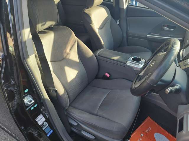 トヨタ プリウスΑ １．８ Ｓ H24年 (近畿) 99