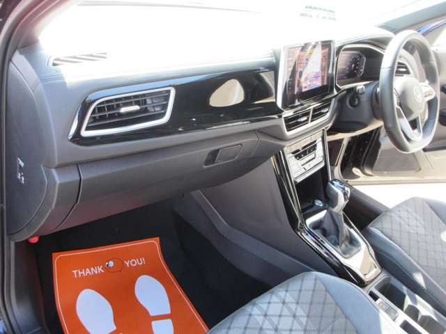 フォルクスワーゲン Ｔ－ＲＯＣ ＴＤＩ Ｒライン ディーゼルターボ R5年 (近畿) 99