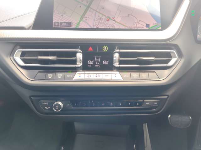 ＢＭＷ ２シリーズ ２１８Ｄ Ｍスポーツ エディション ジョイプラス ディーゼルターボ R3年 (近畿) 99