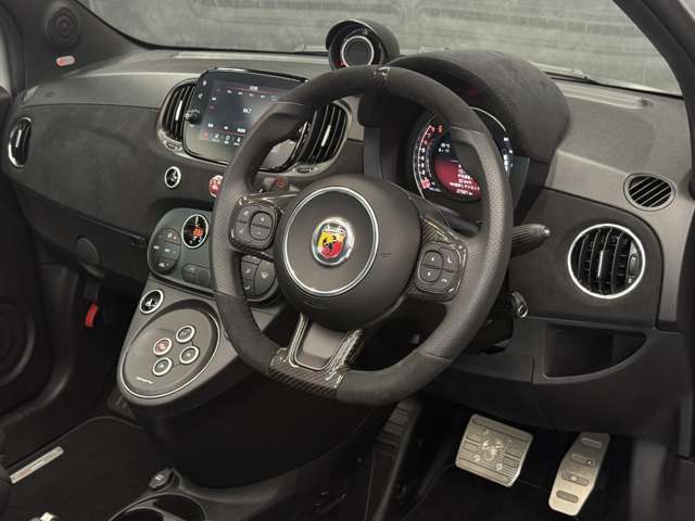 アバルト ６９５Ｃ ツーリズモ R5年 (東海) 99