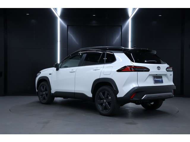 トヨタ カローラクロス　ハイブリッド １．８ ハイブリッド Ｚ アドベンチャー Ｅ－ＦＯＵＲ ４ＷＤ R8年 (北海道) 99