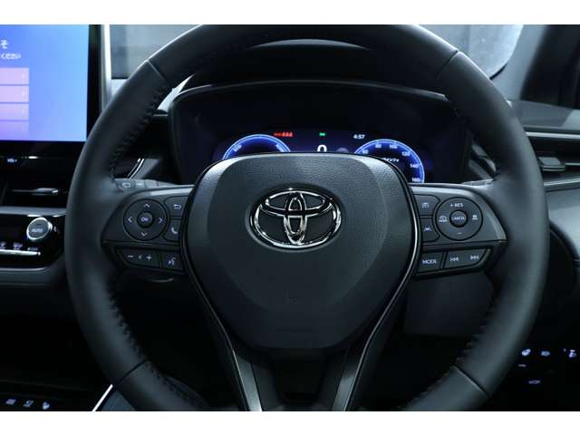 トヨタ カローラクロス　ハイブリッド １．８ ハイブリッド Ｚ アドベンチャー Ｅ－ＦＯＵＲ ４ＷＤ R8年 (北海道) 99