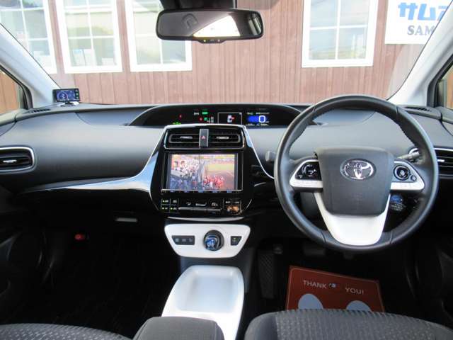 トヨタ プリウス １．８ Ａ Ｅ－ＦＯＵＲ ４ＷＤ H28年 (北海道) 99