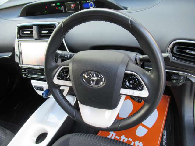 トヨタ プリウス １．８ Ａ Ｅ－ＦＯＵＲ ４ＷＤ H28年 (北海道) 99