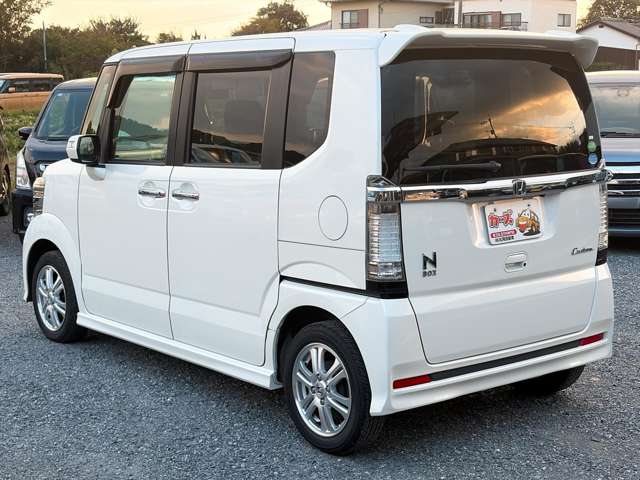 ホンダ Ｎ　ＢＯＸ ６６０ カスタムＧ Ｌパッケージ H24年 (九州・沖縄) 99