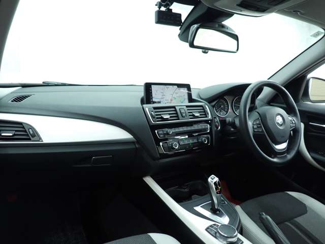 ＢＭＷ １シリーズ １１８ｉ　スタイル H29年 (九州・沖縄) 99