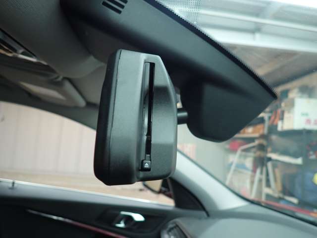 ＢＭＷ １シリーズ １１８Ｉ プレイ ＤＣＴ R1年 (九州・沖縄) 99