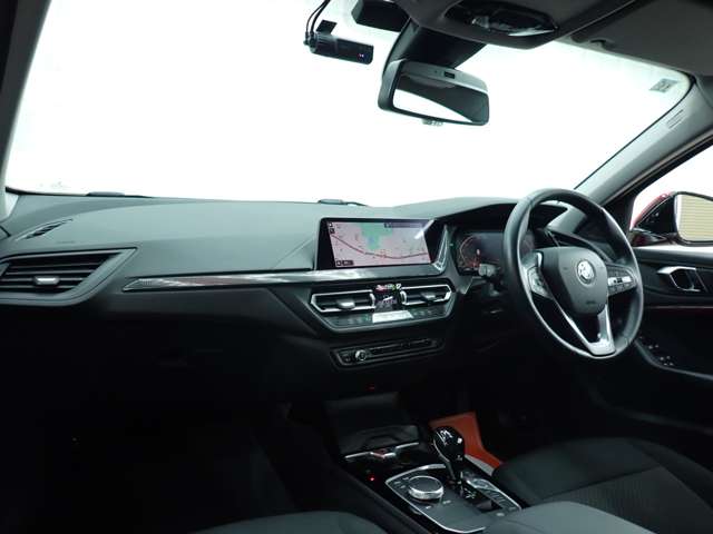 ＢＭＷ １シリーズ １１８Ｉ プレイ ＤＣＴ R1年 (九州・沖縄) 99