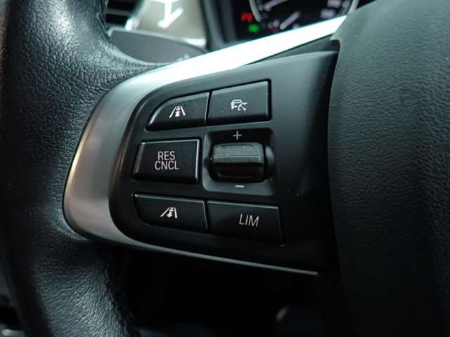 ＢＭＷ Ｘ１ Ｓドライブ １８Ｉ Ｘライン ＤＣＴ R1年 (九州・沖縄) 99