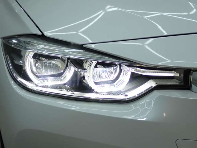 ＢＭＷ ３シリーズ ３２０ｉ　ラグジュアリー H29年 (九州・沖縄) 99