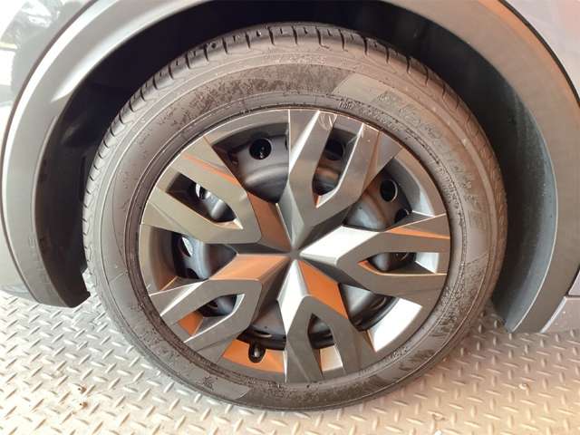 トヨタ プリウス ２．０ Ｇ R5年 (近畿) 99