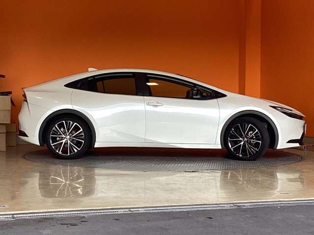 トヨタ プリウス ２．０ Ｇ R7年 (近畿) 99