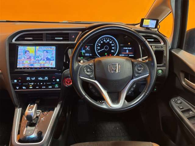 ホンダ シャトル １．５ ハイブリッド Ｚ ホンダセンシング H29年 (近畿) 99