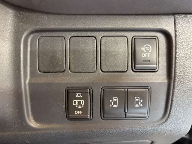 日産 セレナ ２．０ ハイウェイスター Ｖ R2年 (近畿) 99