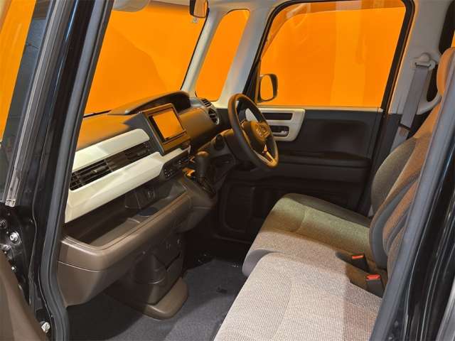 ホンダ Ｎ　ＢＯＸ ６６０ Ｌ R4年 (近畿) 99