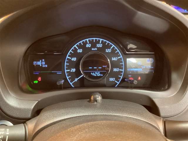 日産 ノート １．２ Ｅ－ＰＯＷＥＲ Ｘ H30年 (近畿) 99