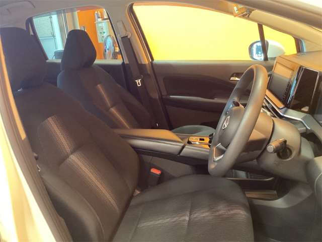 日産 ノート １．２ Ｘ R4年 (近畿) 99